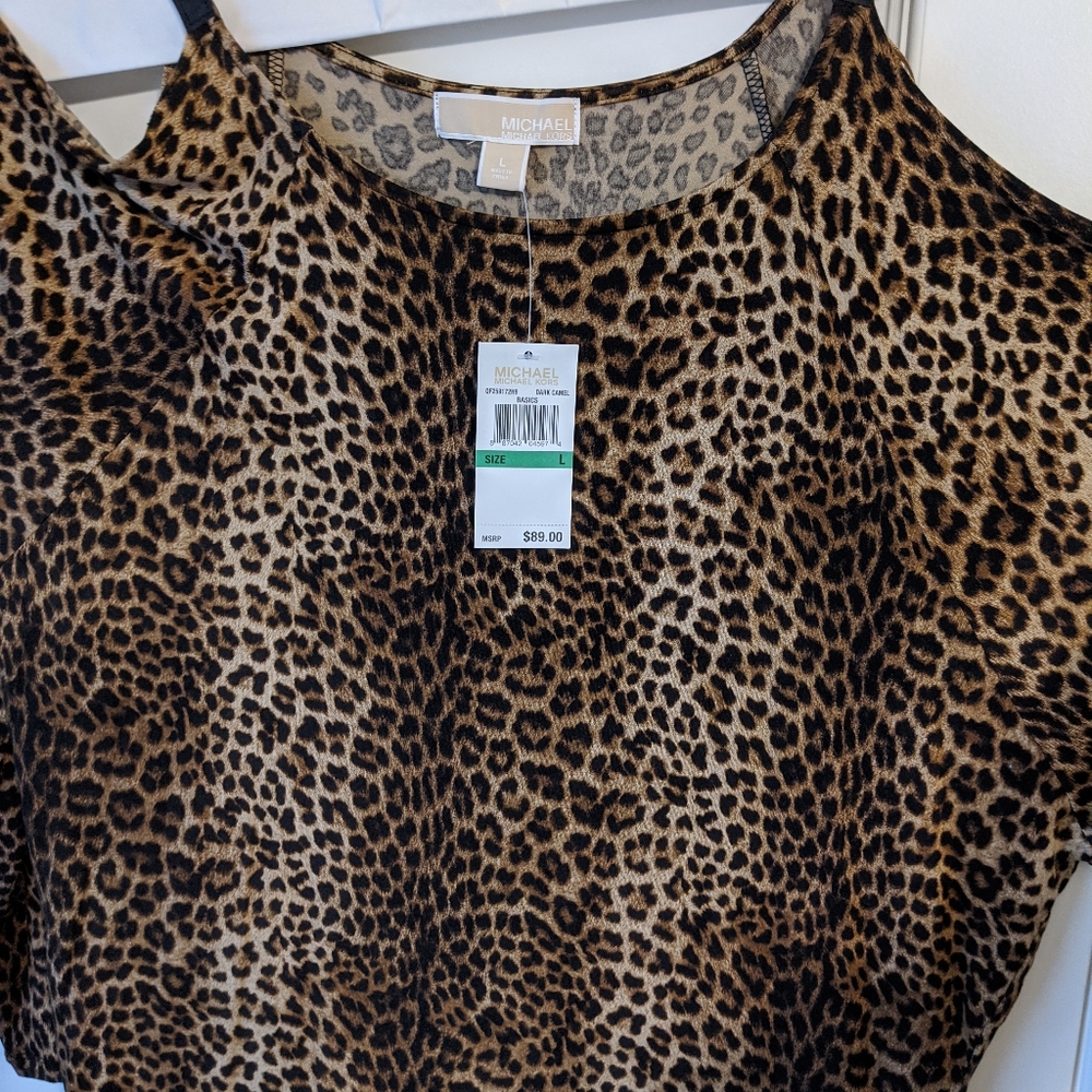 Open shoulder Michael Kors
